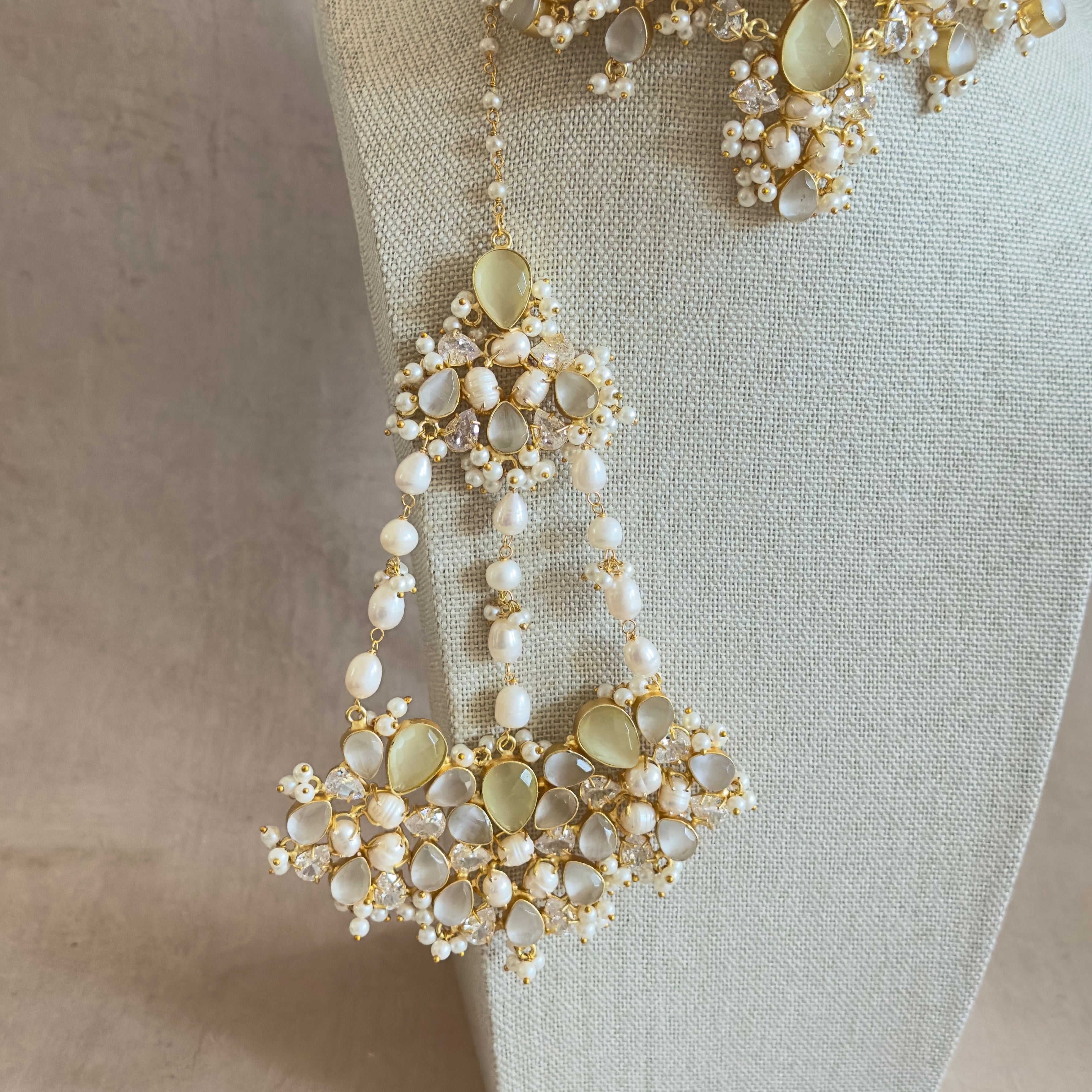 Antonia Grey Jhumar - Ahseya & Co