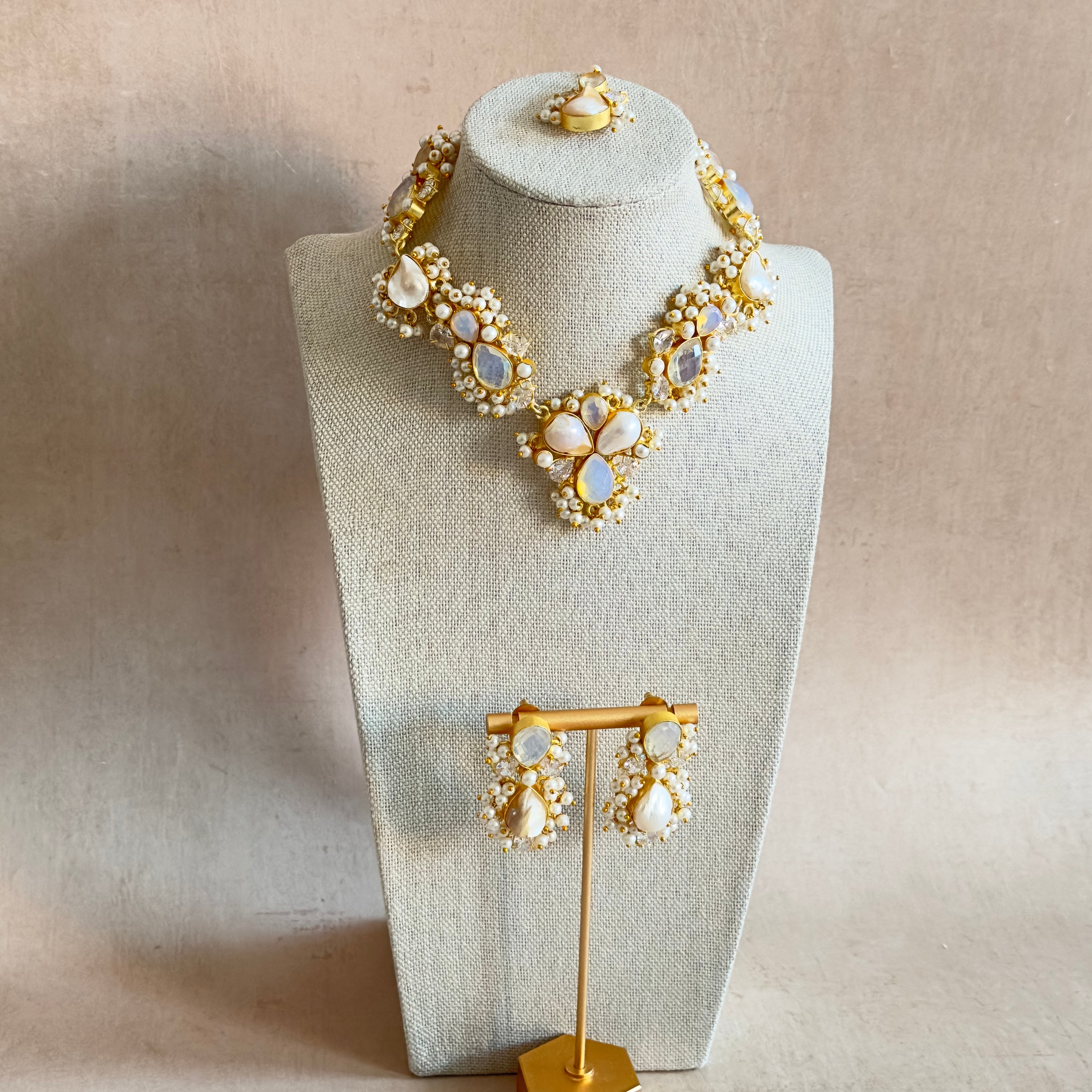 Berta Crystal Pearl Necklace Set - Ahseya & Co