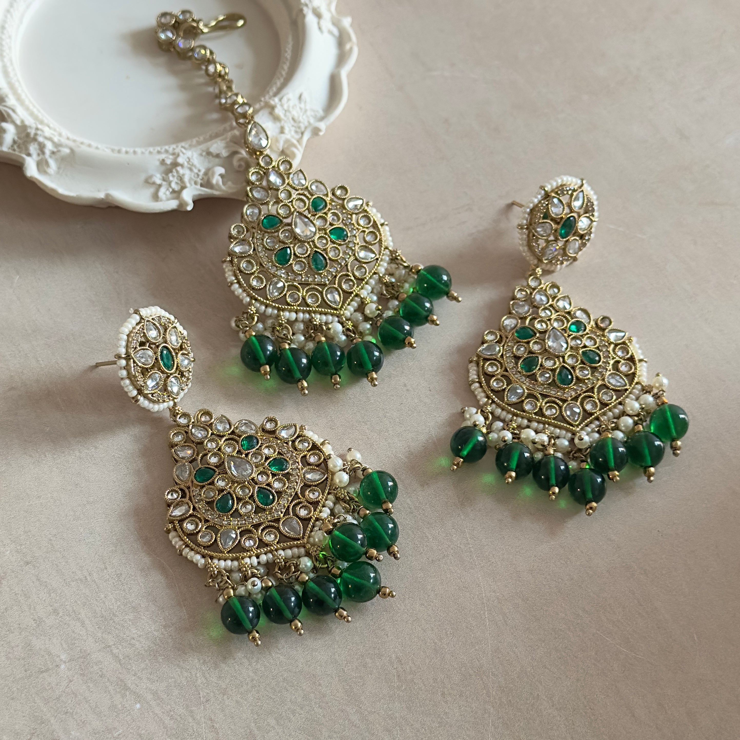 Ruhani Green Crystal Tikka Set - Ahseya & Co