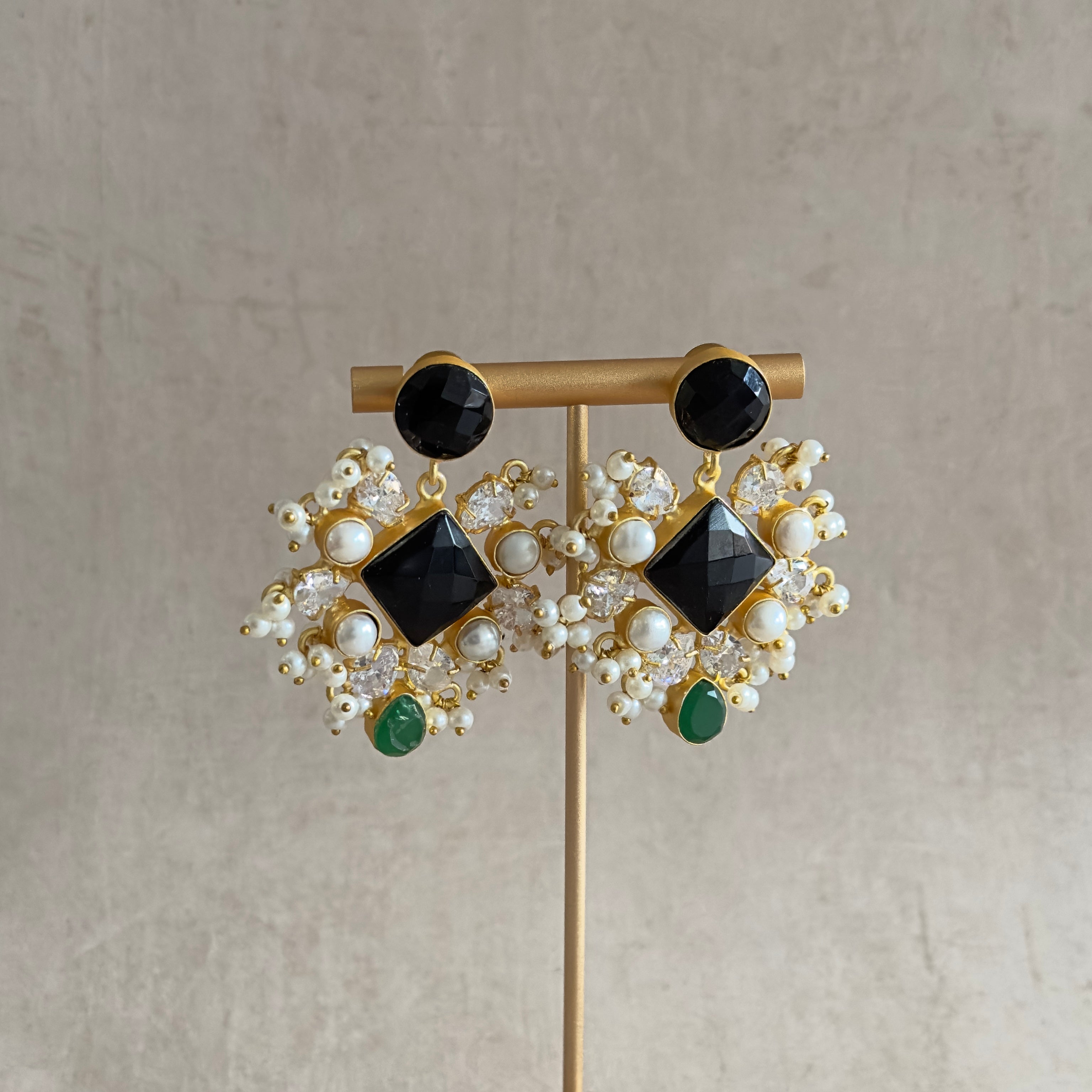 Trina Black Crystal Tikka Set - Ahseya & Co