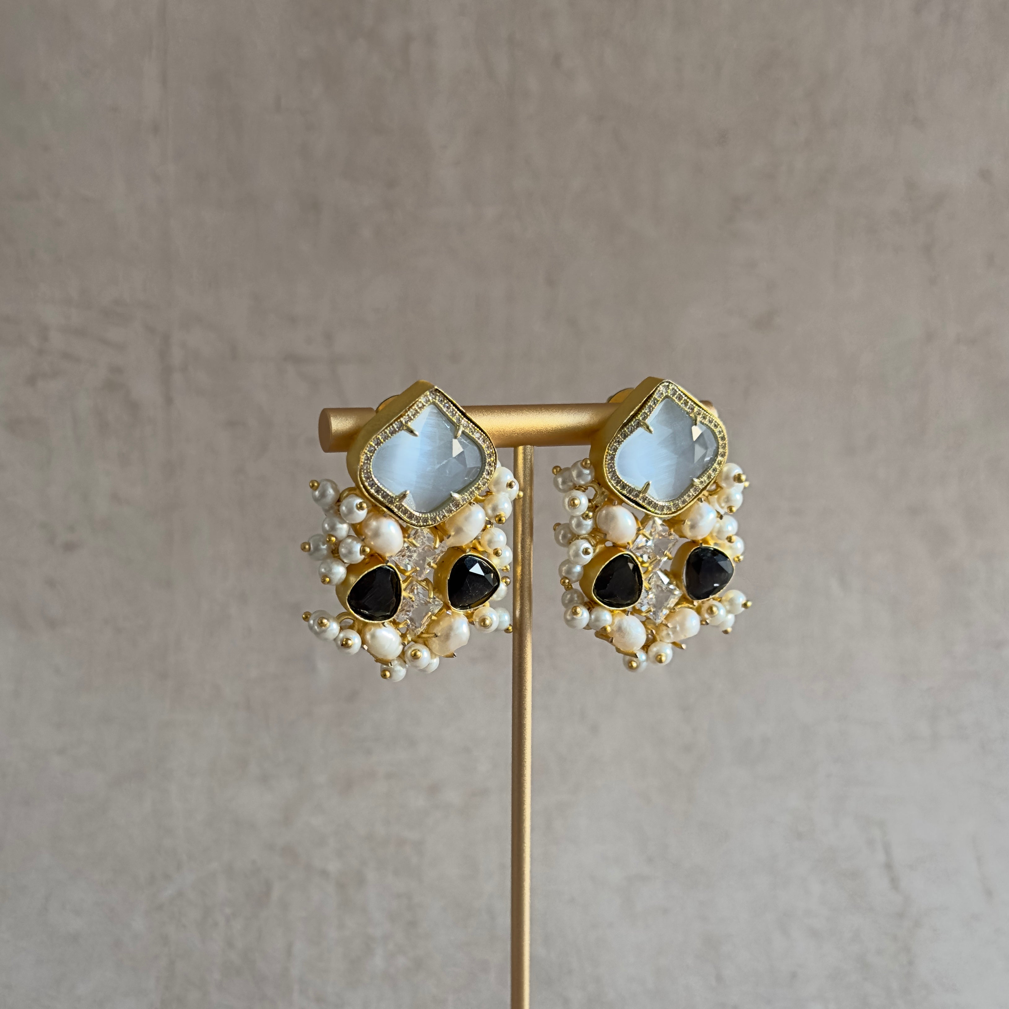 Jayda Grey Stud Earrings - Ahseya & Co