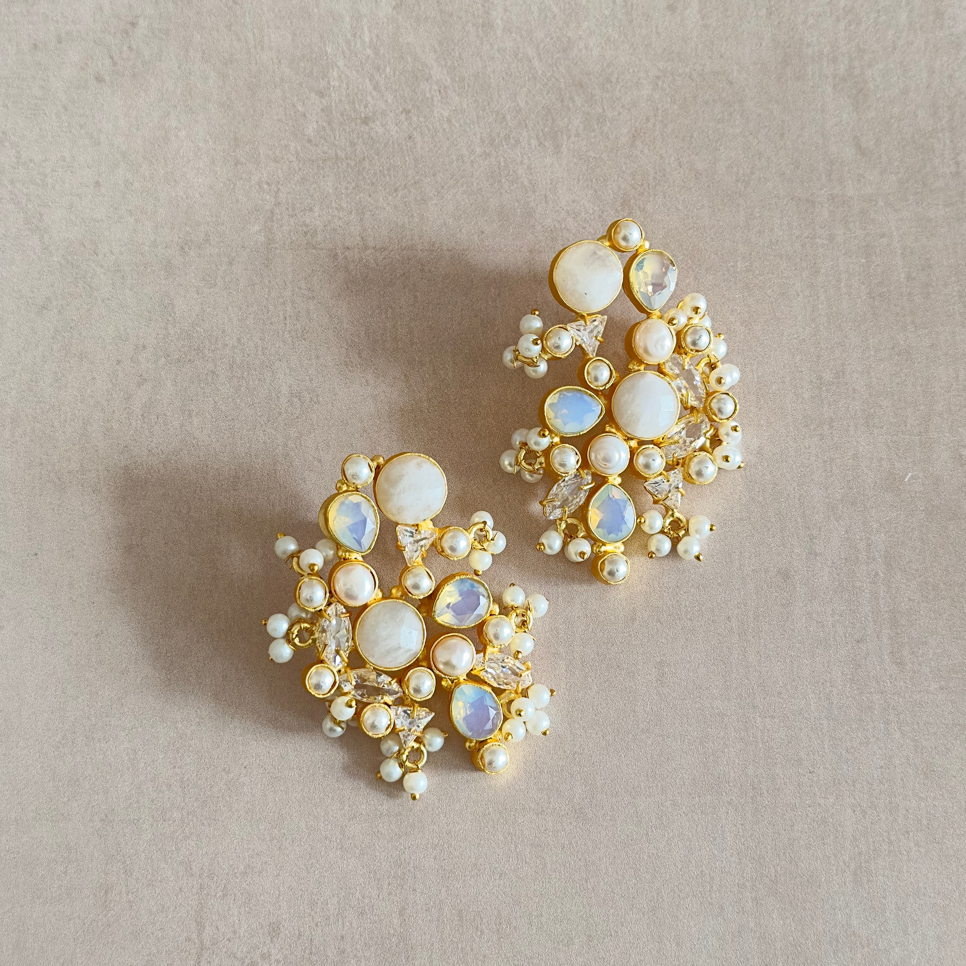 Anfal Crystal Stud Earrings - Ahseya & Co