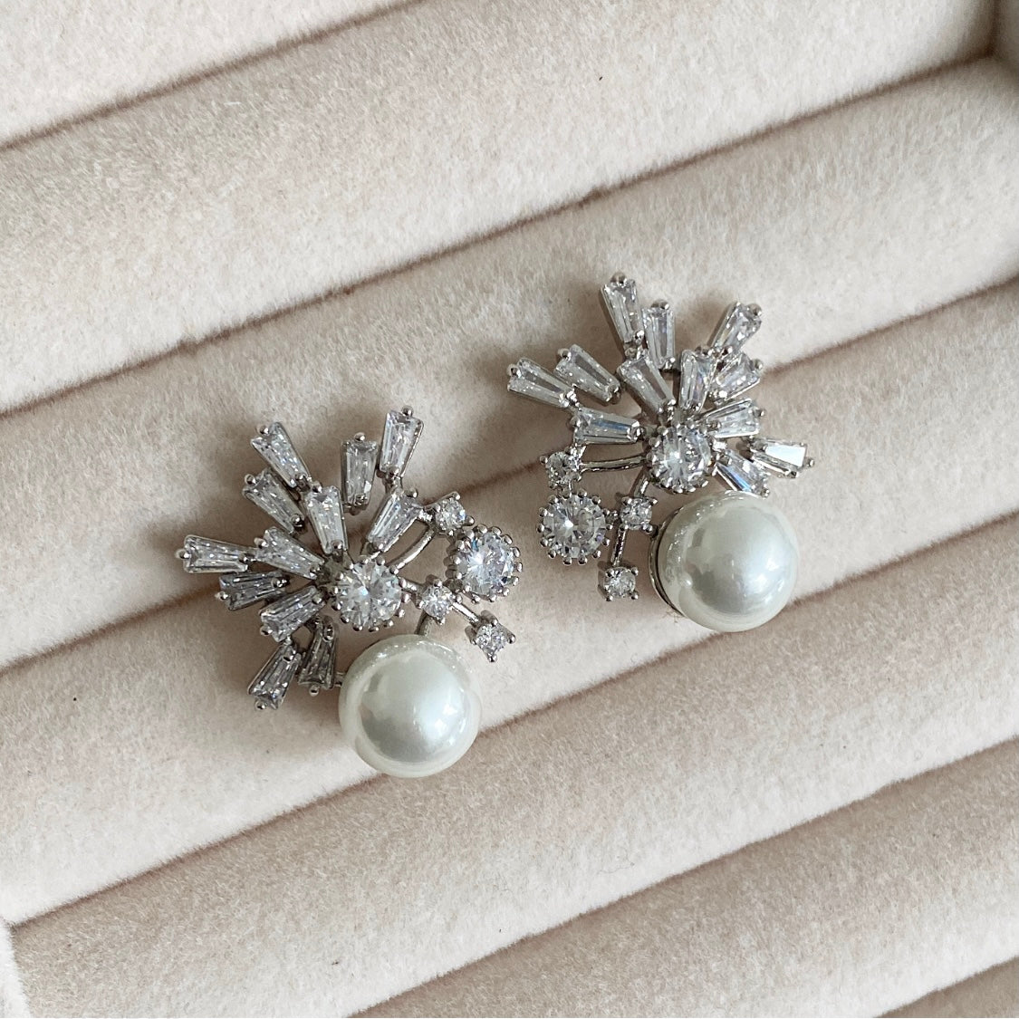 Silver Pearl Cluster Earrings - Ahseya & Co.