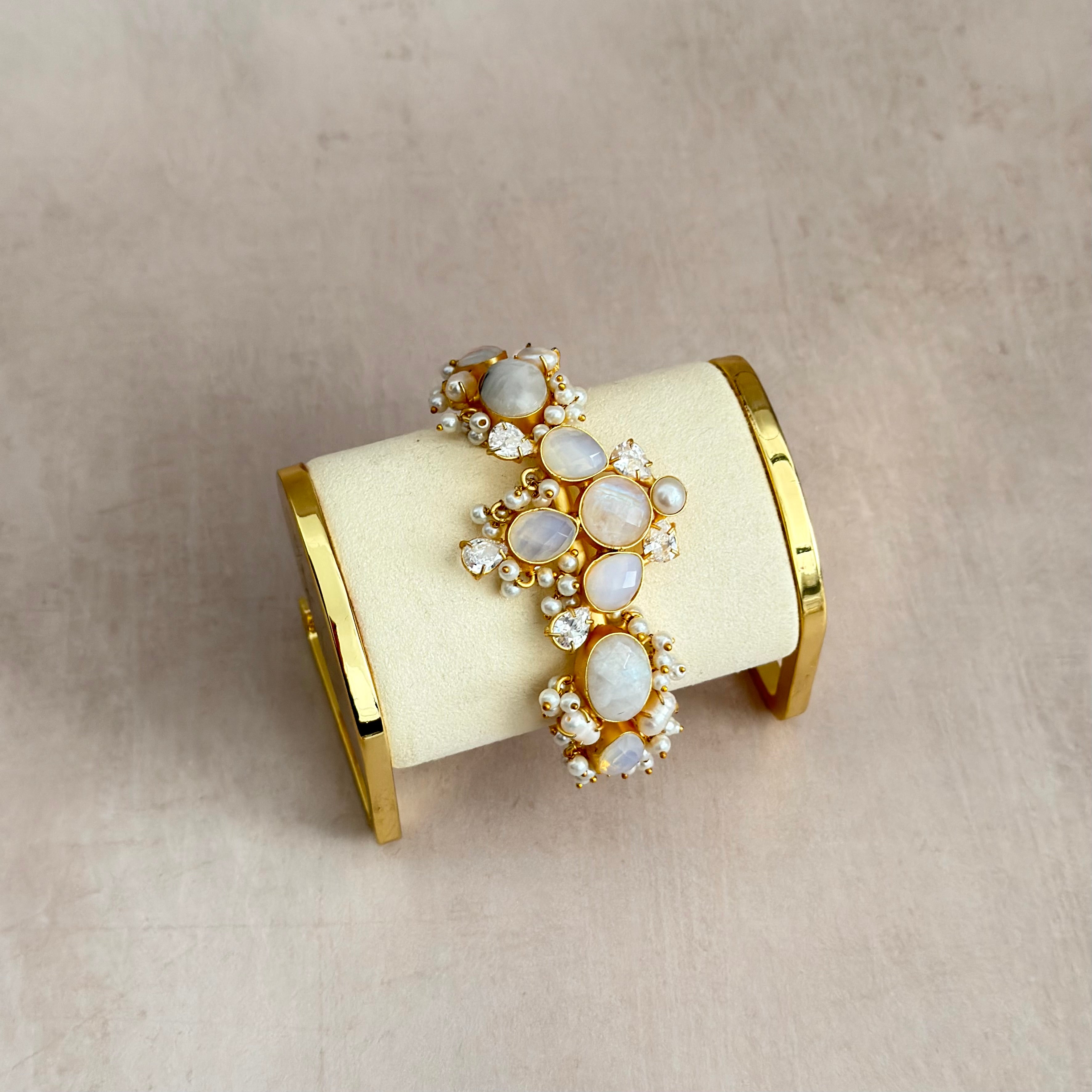 Zaria Crystal Cuff Bracelet - Ahseya & Co