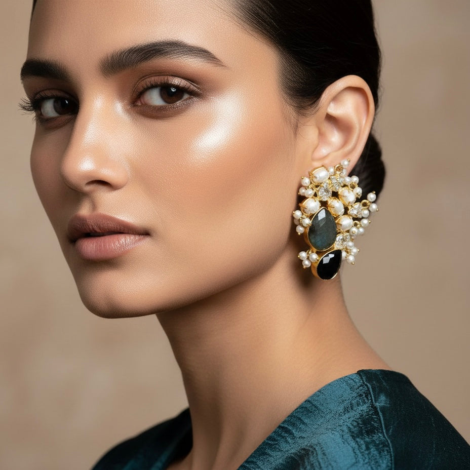 Shahira Crystal Stud Earrings - Ahseya & Co