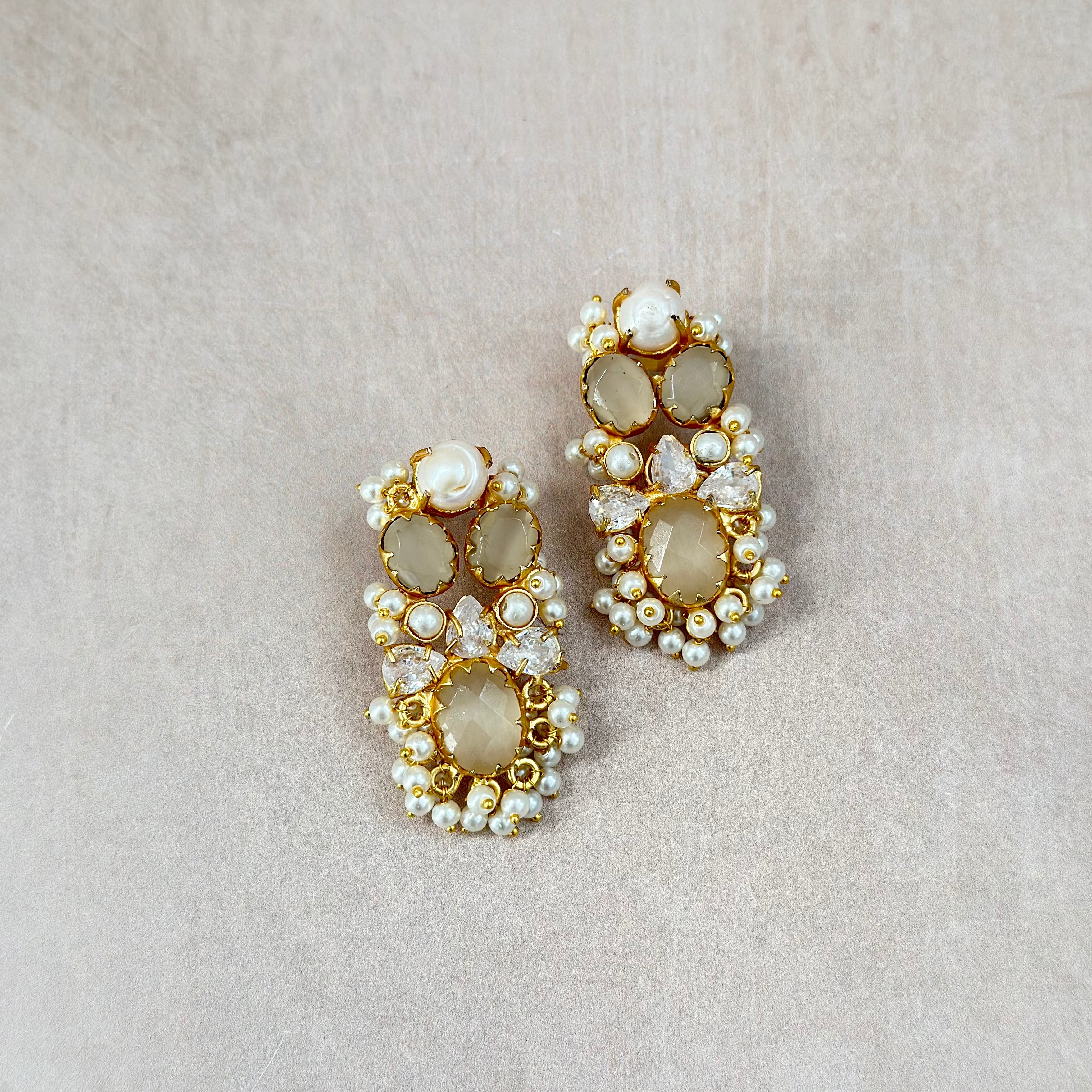 Ayla Grey Pearl Stud Earrings - Ahseya & Co