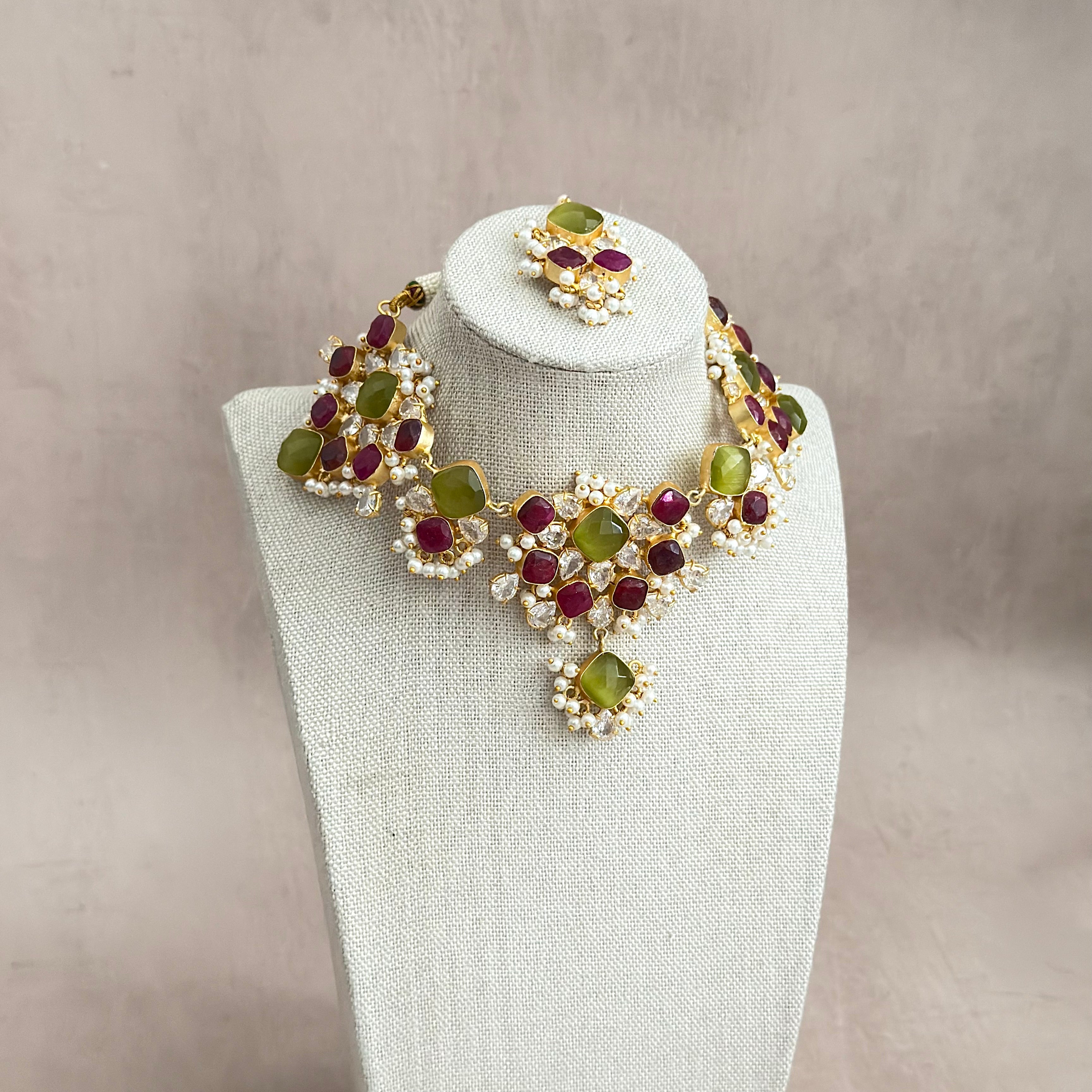 Eve Ruby Olive Crystal Necklace Set - Ahseya & Co