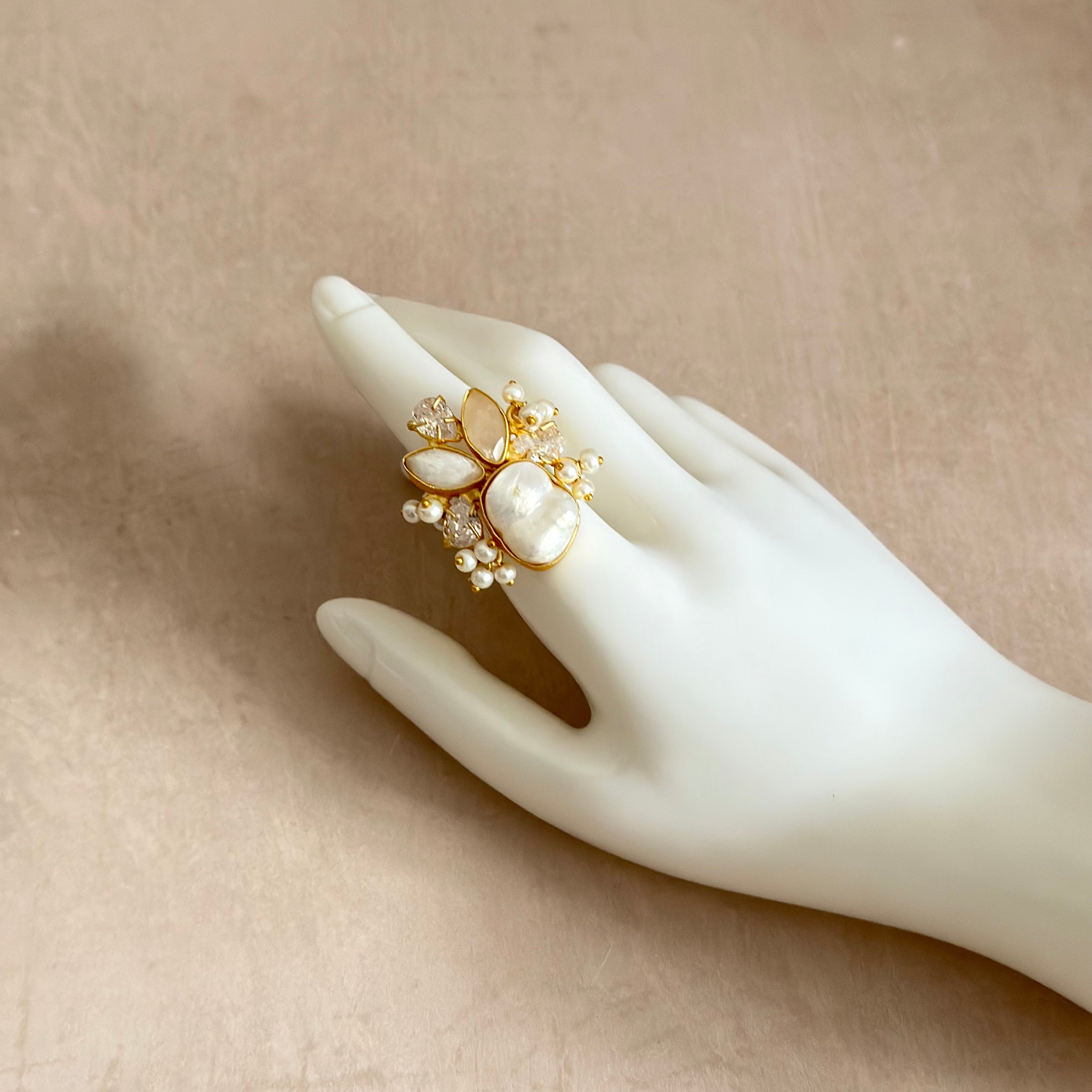 Fariyal Pearl Ring - Ahseya & Co