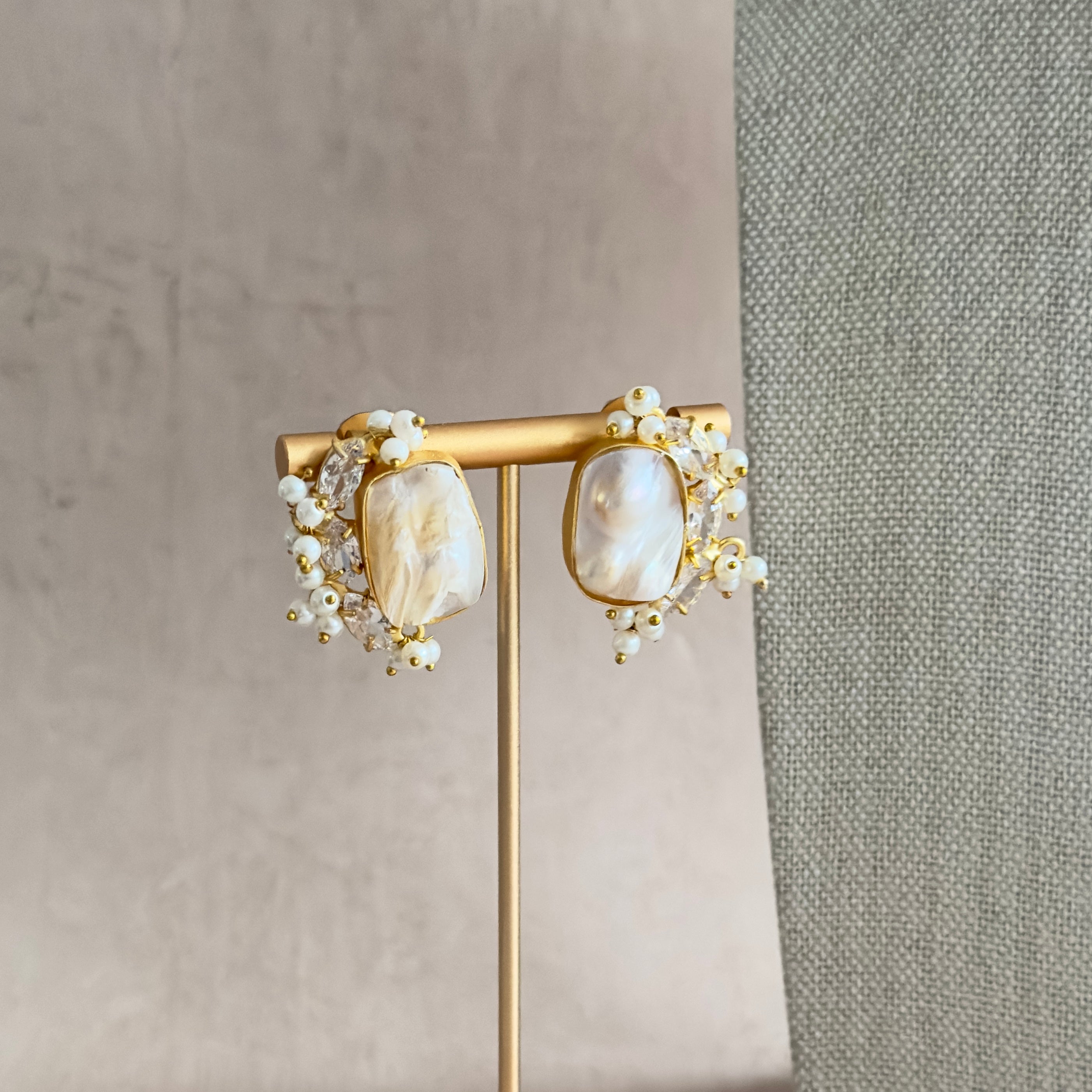Suki Baroque Pearl Crystal Choker Set - Ahseya & Co