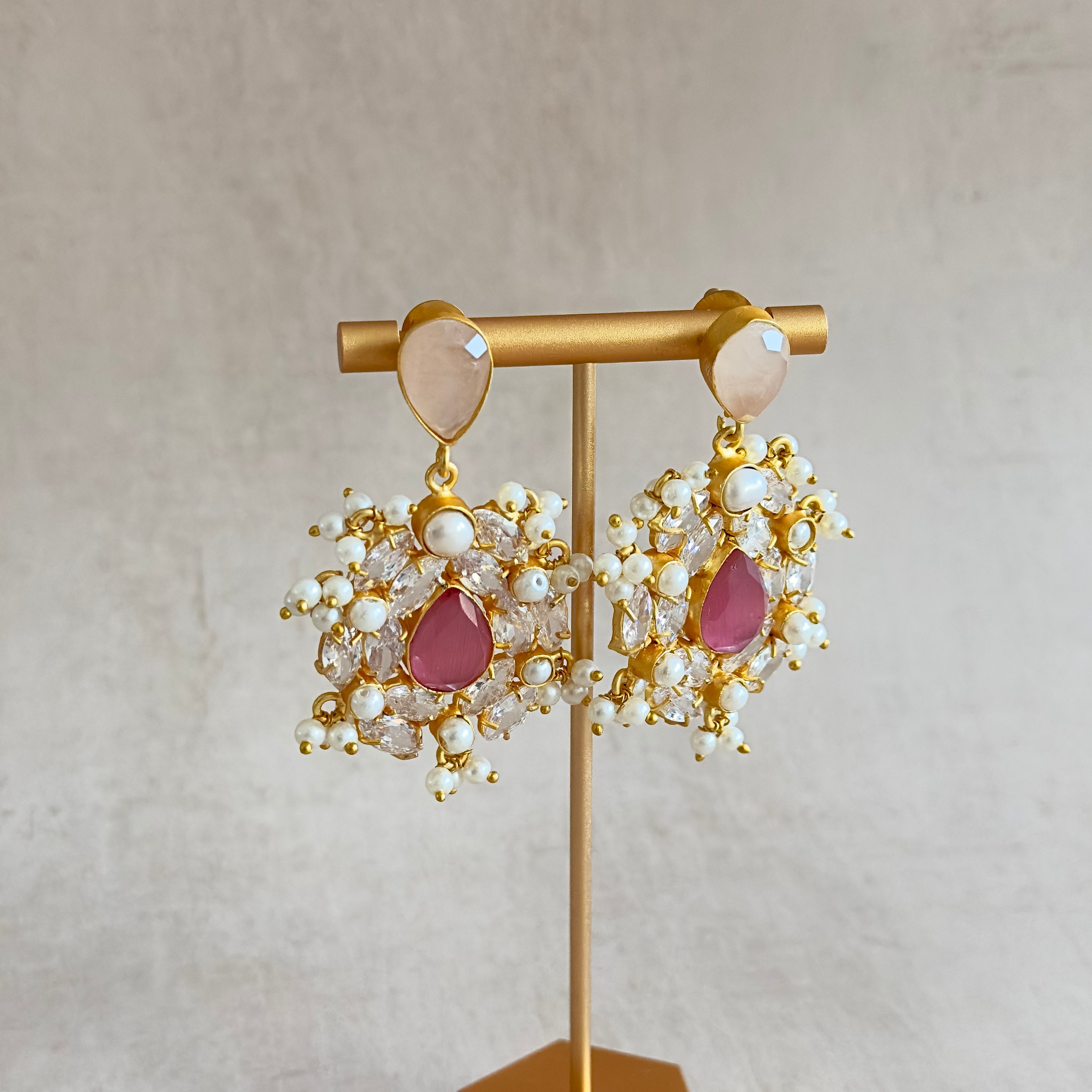 Imaanah Pink Crystal Tikka Set - Ahseya & Co