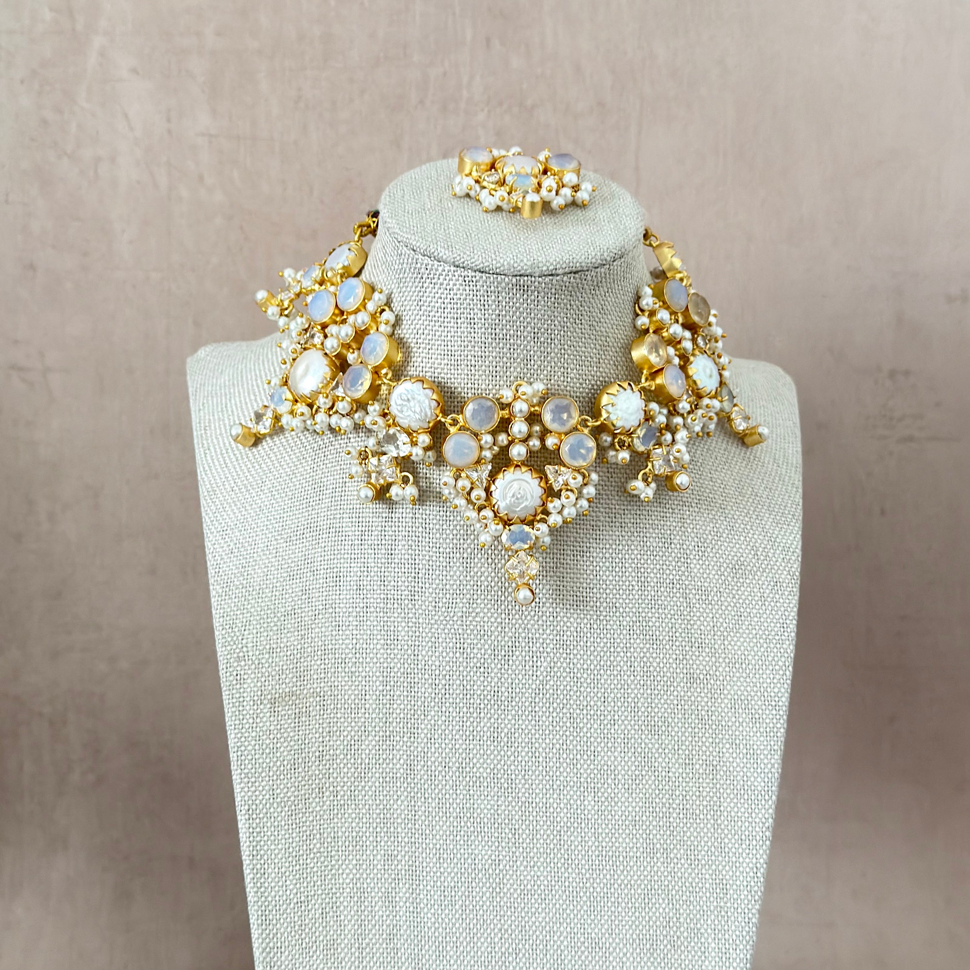 Leona Crystal Pearl Crystal Necklace Set - Ahseya & Co