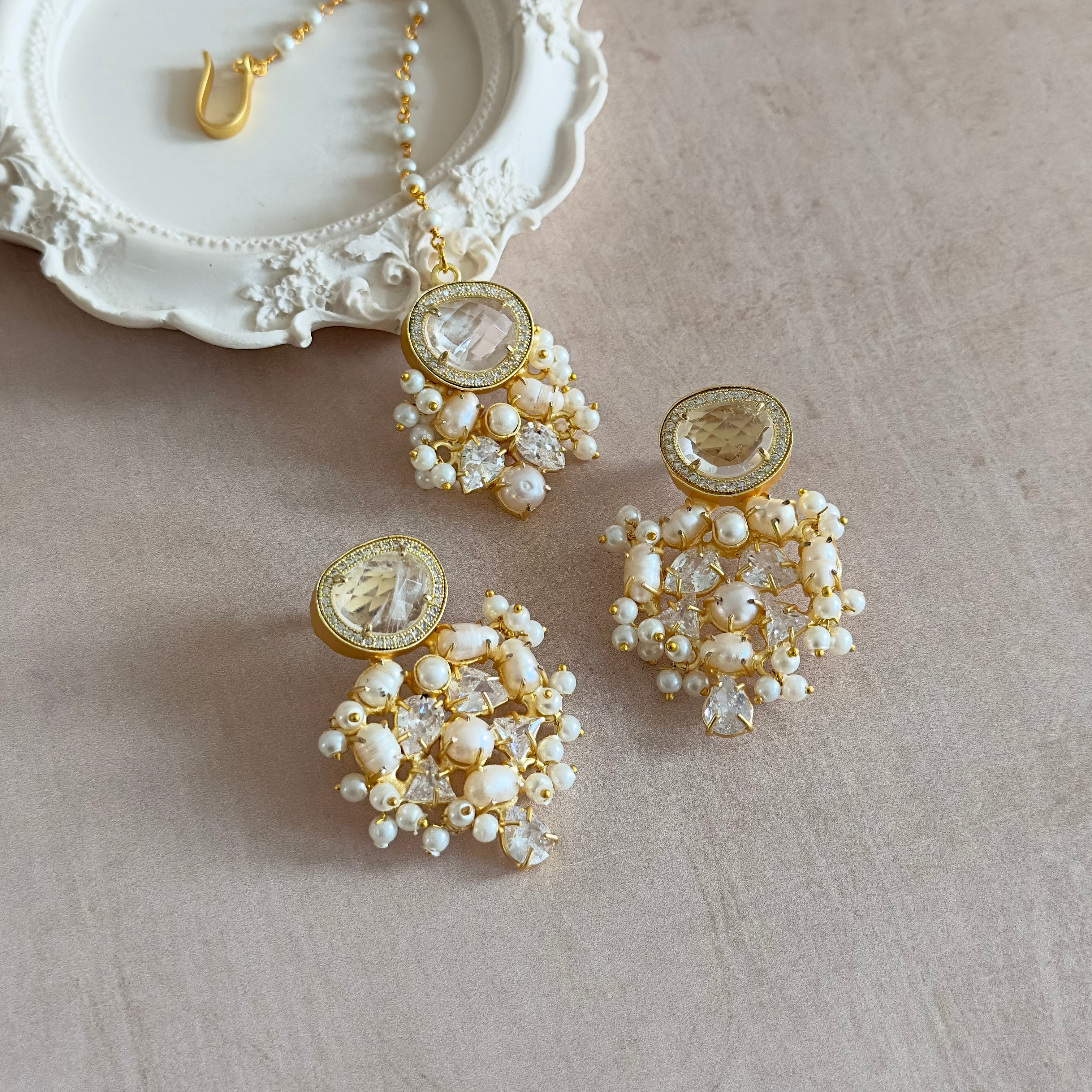 Arden White Tikka Set - Ahseya & Co