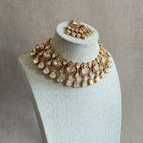 Lujain Kundan Necklace Set - Ahseya & Co