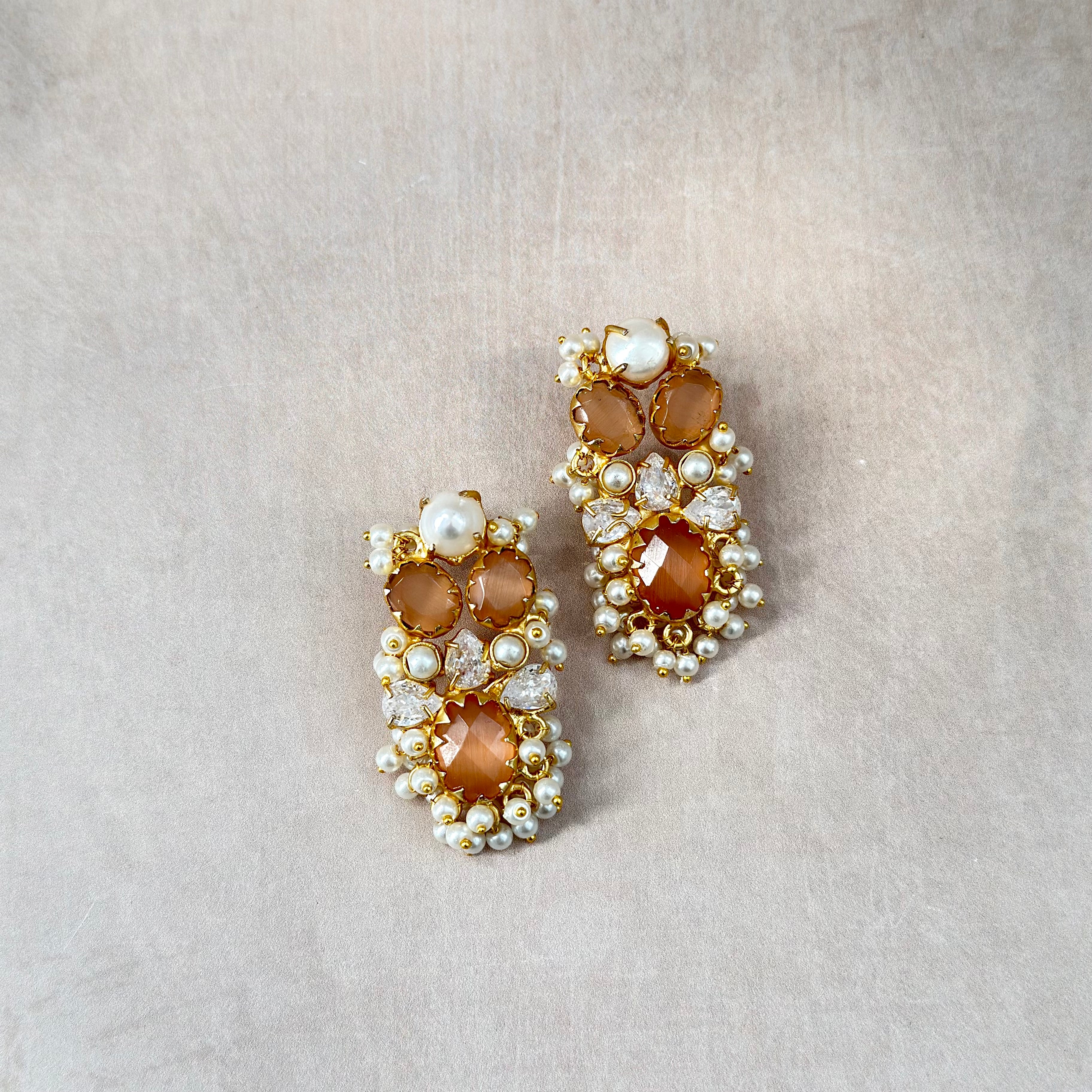 Ayla Peach Pearl Stud Earrings - Ahseya & Co