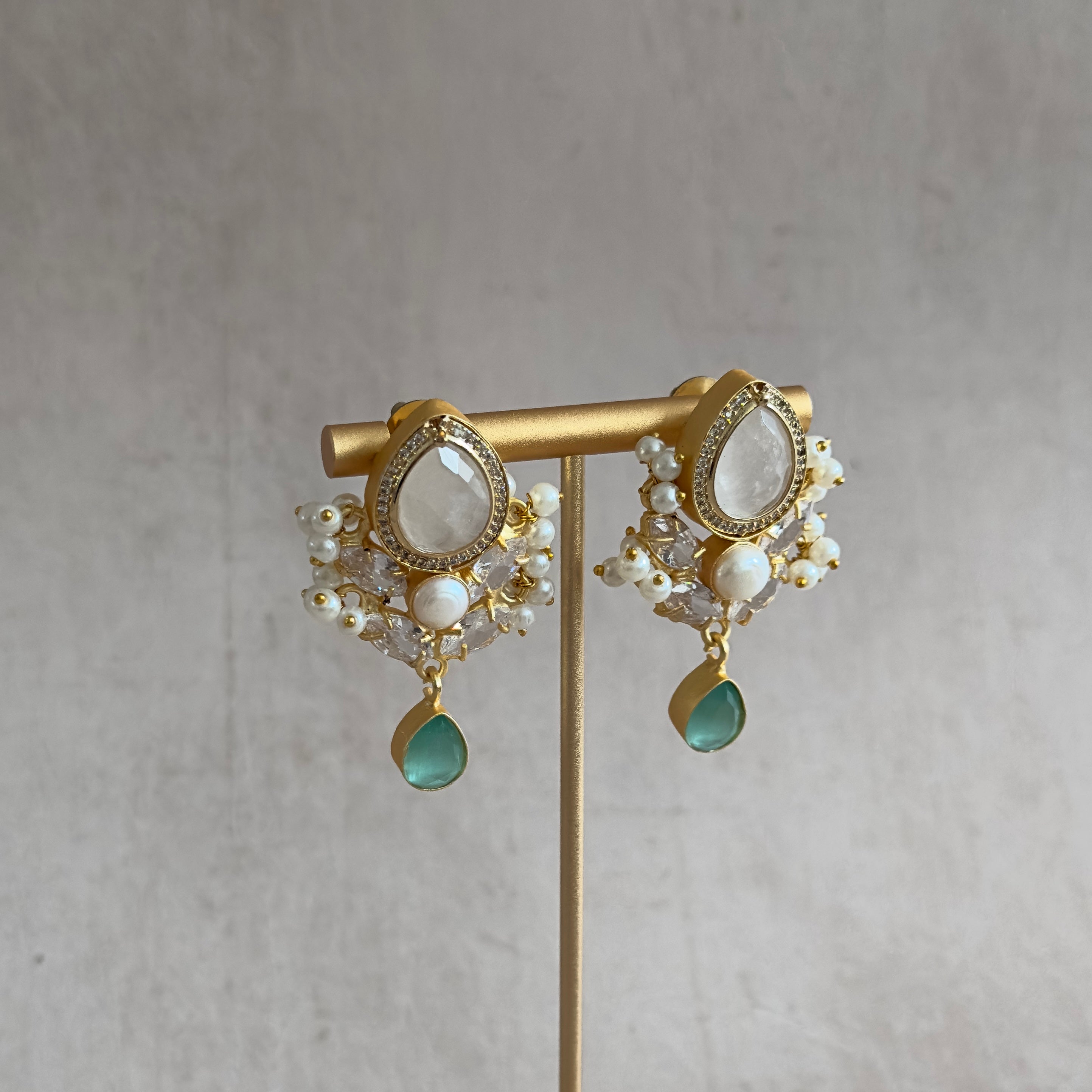 Suri White drop Earrings - Ahseya & Co