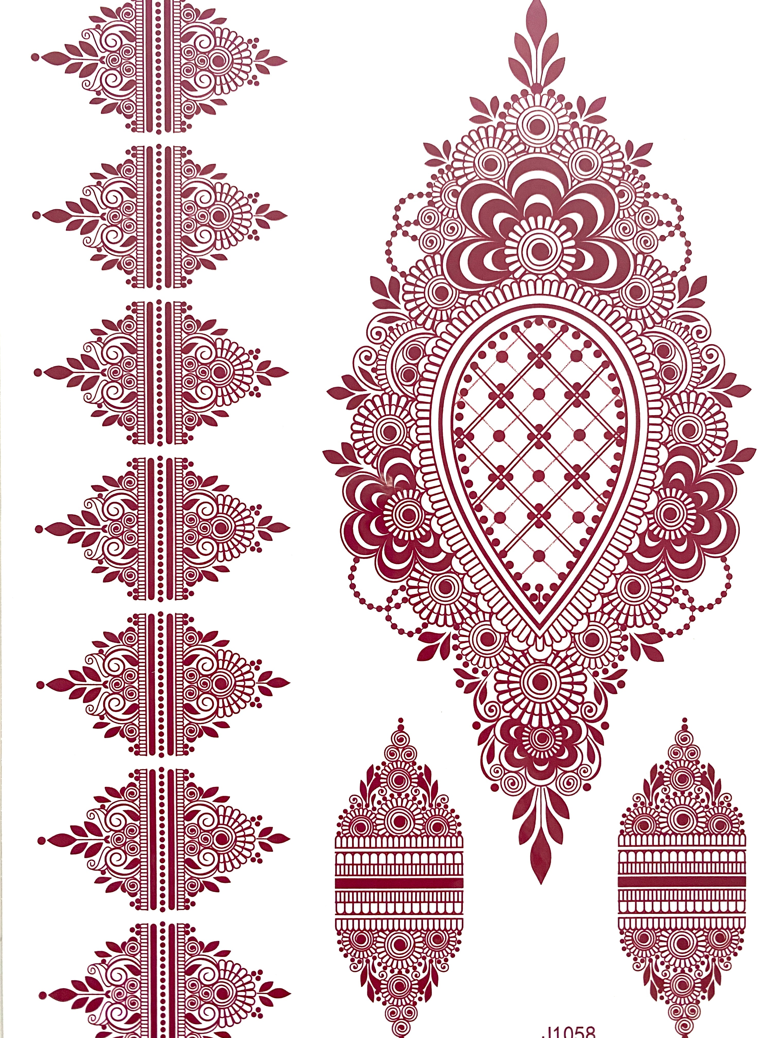 Farah Henna Tattoo is a premier, traditional henna design that produces a deep, vibrant red hue. Perfect for weddings, parties, festivals & more.  Details: Deep Red  Design is for 1 hand.  Please carry out a patch test on a small area & wait 24hrs before full use.